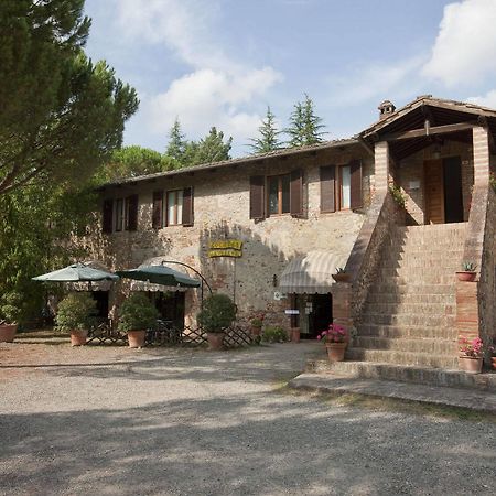 Albergo Ristorante Da Vestro Monticiano Exterior photo